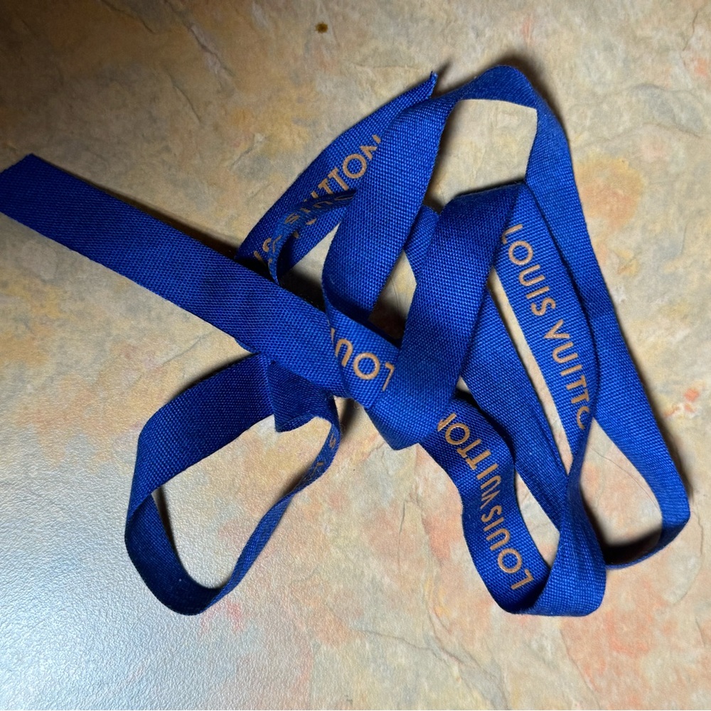 Louis Vuitton Ribbon